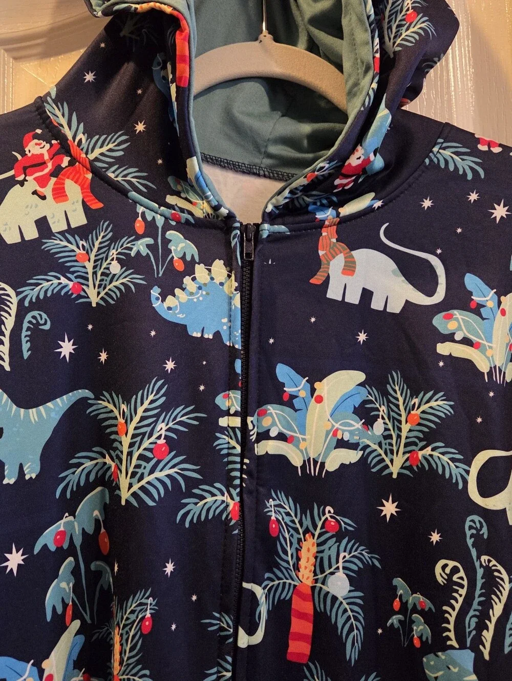 The Unbranded Brand men’s large